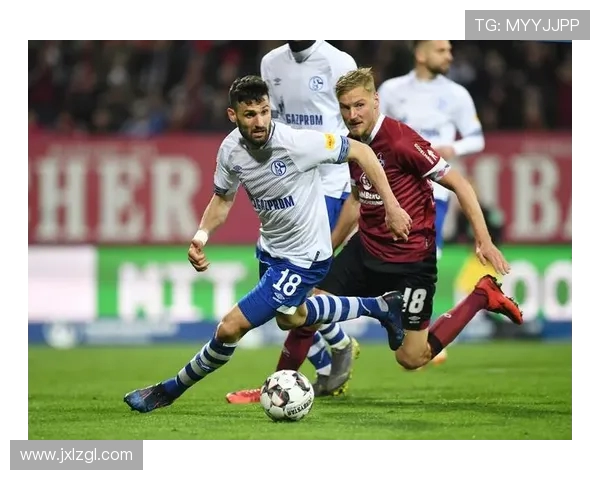 凤凰足球队在德甲联赛中的发展历程与未来展望